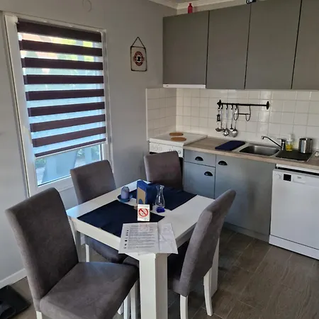 Apartman27 Апартаменты *